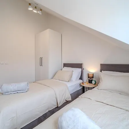 Apartament Indigo *