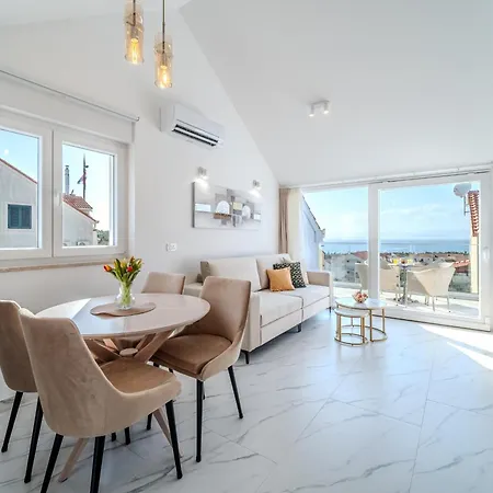 Indigo Apartament *